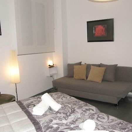 Apartamento NUEVO! PUENTE DE PIEDRA a 5´del PILAR Zaragoza Exterior foto